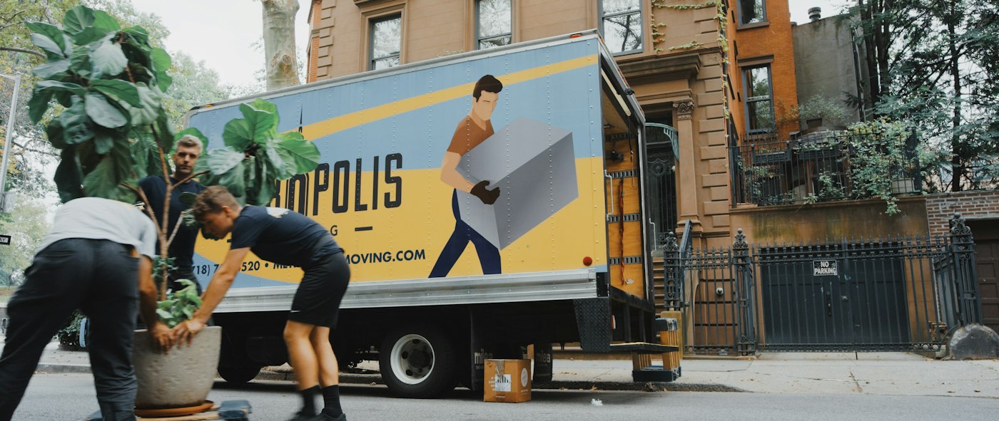 Professional digital marketing for moving companies and logistics services